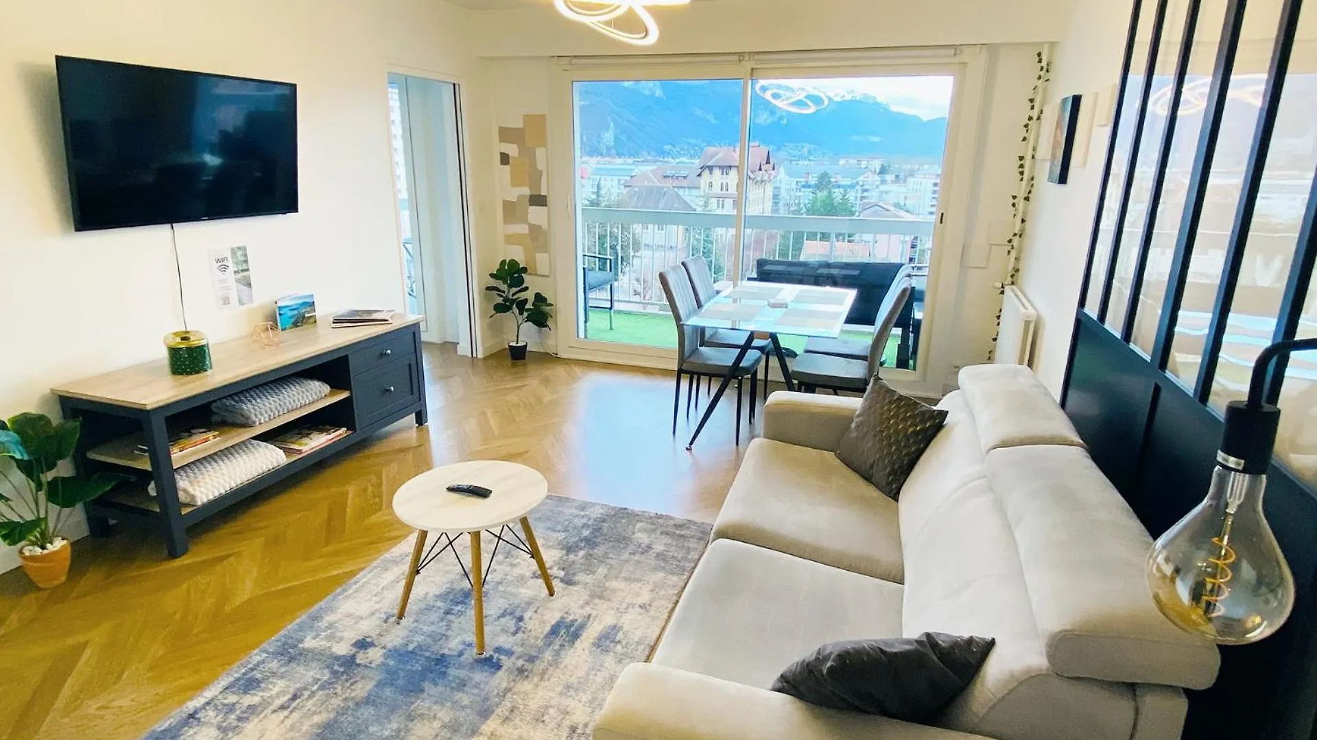 Panorama Stay, Pool, Balcony And Mountain View Annecy Frankrijk