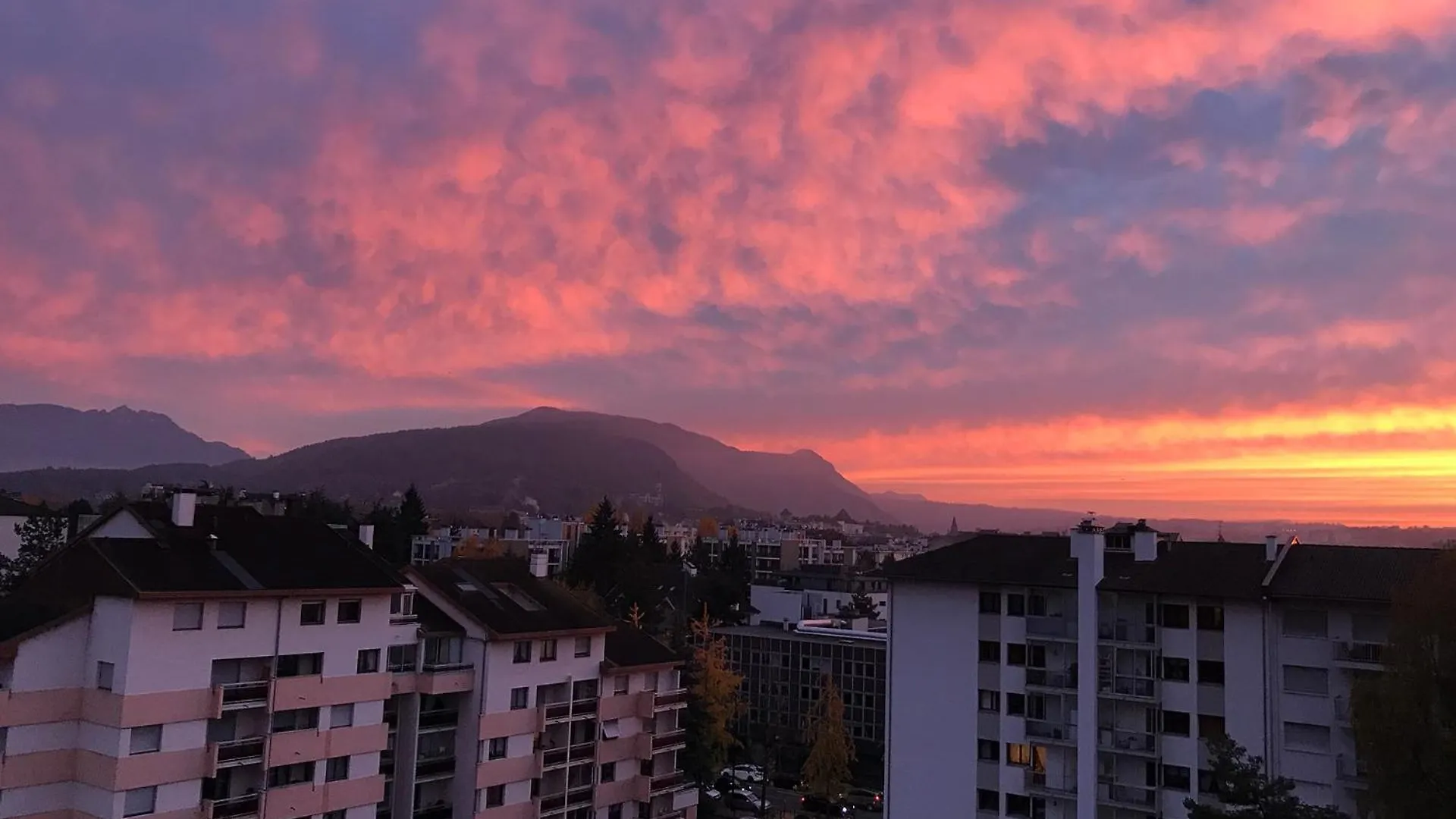 Appartement Panorama Stay, Pool, Balcony And Mountain View Annecy