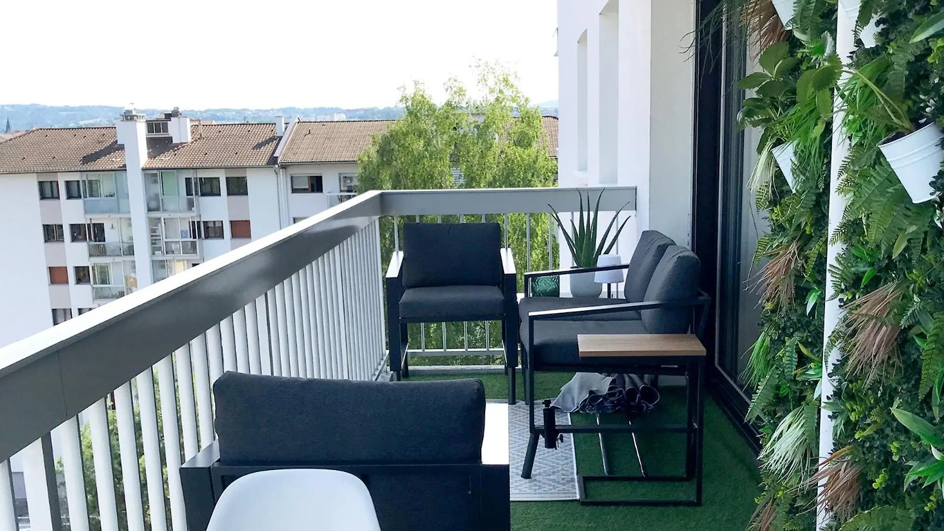 Panorama Stay, Pool, Balcony And Mountain View Annecy